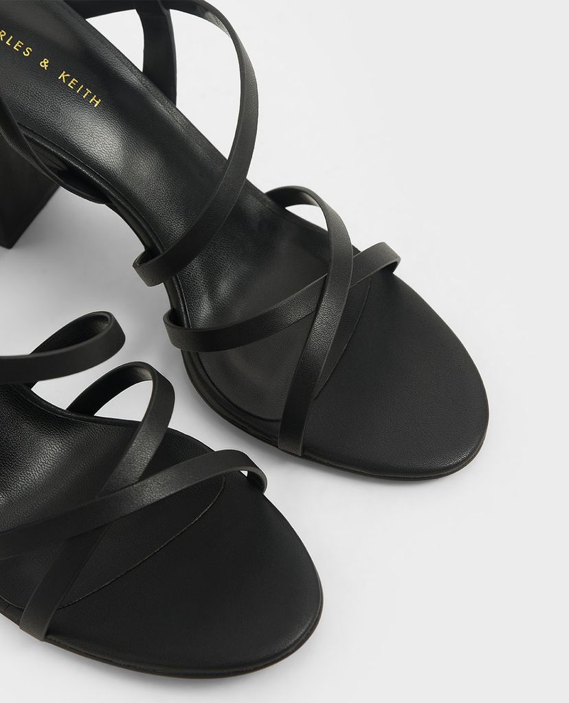 CHARLES & KEITH - Giày cao gót sandal quai chéo đế vuông Slingback
