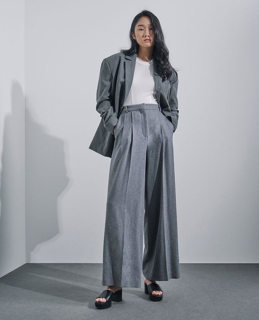 CHARLES & KEITH - Giày cao gót hở mũi đế trụ Platform