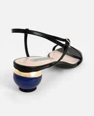 CHARLES & KEITH - Giày sandal cao gót Sculptural Heel Ankle Strap