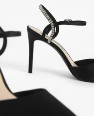 CHARLES & KEITH - Giày cao gót mũi nhọn quai mảnh thanh lịch