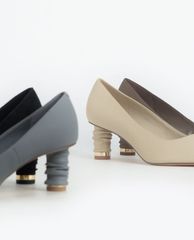 CHARLES & KEITH - Giày cao gót mũi nhọn Cylindrical Heel Pointed Toe
