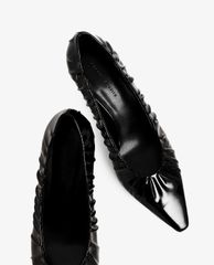CHARLES & KEITH - Giày cao gót mũi nhọn xếp li hiện đại