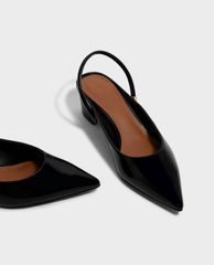 CHARLES & KEITH - Giày cao gót mũi nhọn đế trụ Pointed Slingback
