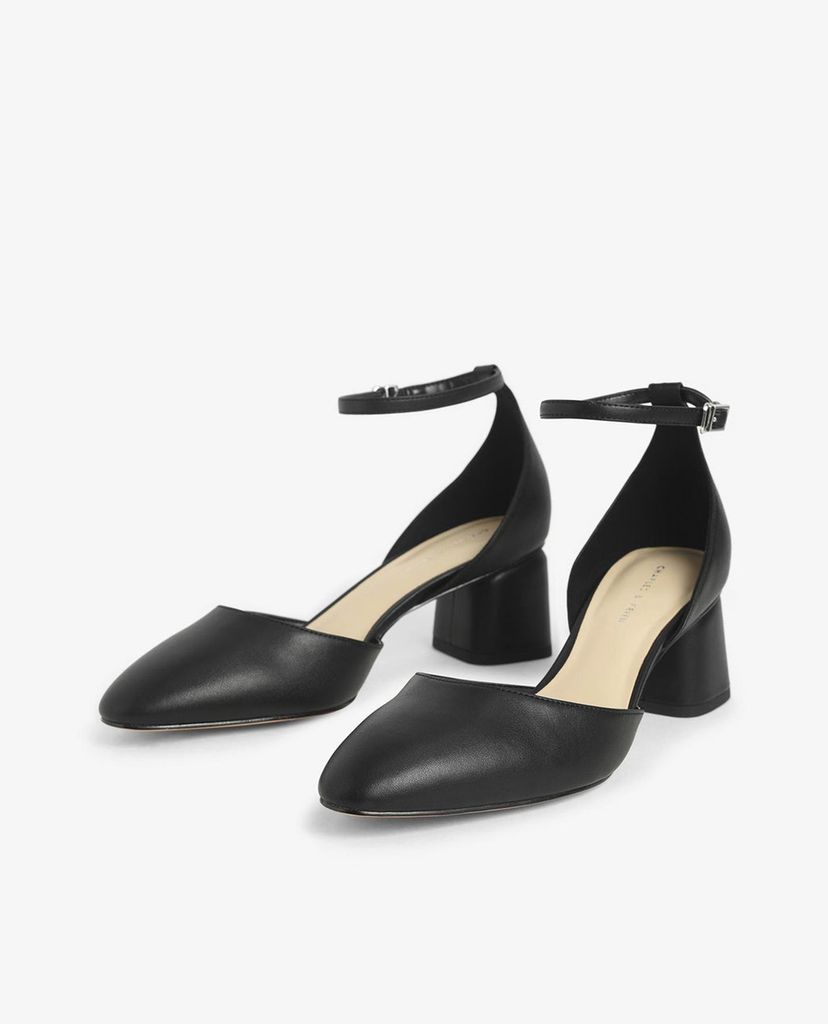 CHARLES & KEITH - Giày cao gót mũi nhọn Almond Toe Block