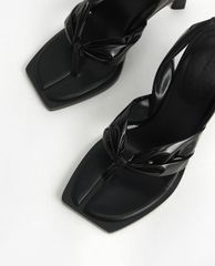 CHARLES & KEITH - Giày sandal cao gót Patent Slingback Thong