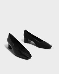 CHARLES & KEITH - Giày cao gót đế vuông mũi nhọn thời trang
