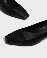 CHARLES & KEITH - Giày cao gót đế vuông mũi nhọn thời trang
