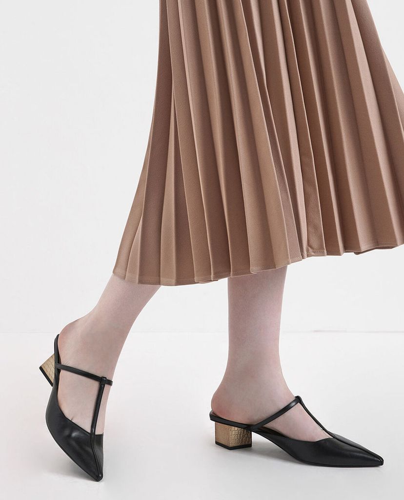 CHARLES & KEITH - Giày cao gót mũi nhọn T Bar Chrome