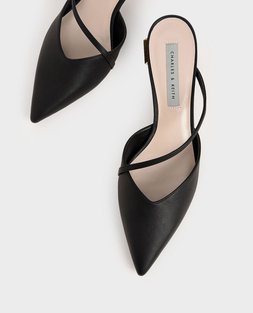 CHARLES & KEITH - Giày cao gót mũi nhọn Asymmetric Strap Chrome Heel