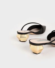 CHARLES & KEITH - Giày cao gót mũi nhọn Asymmetric Strap Chrome Heel