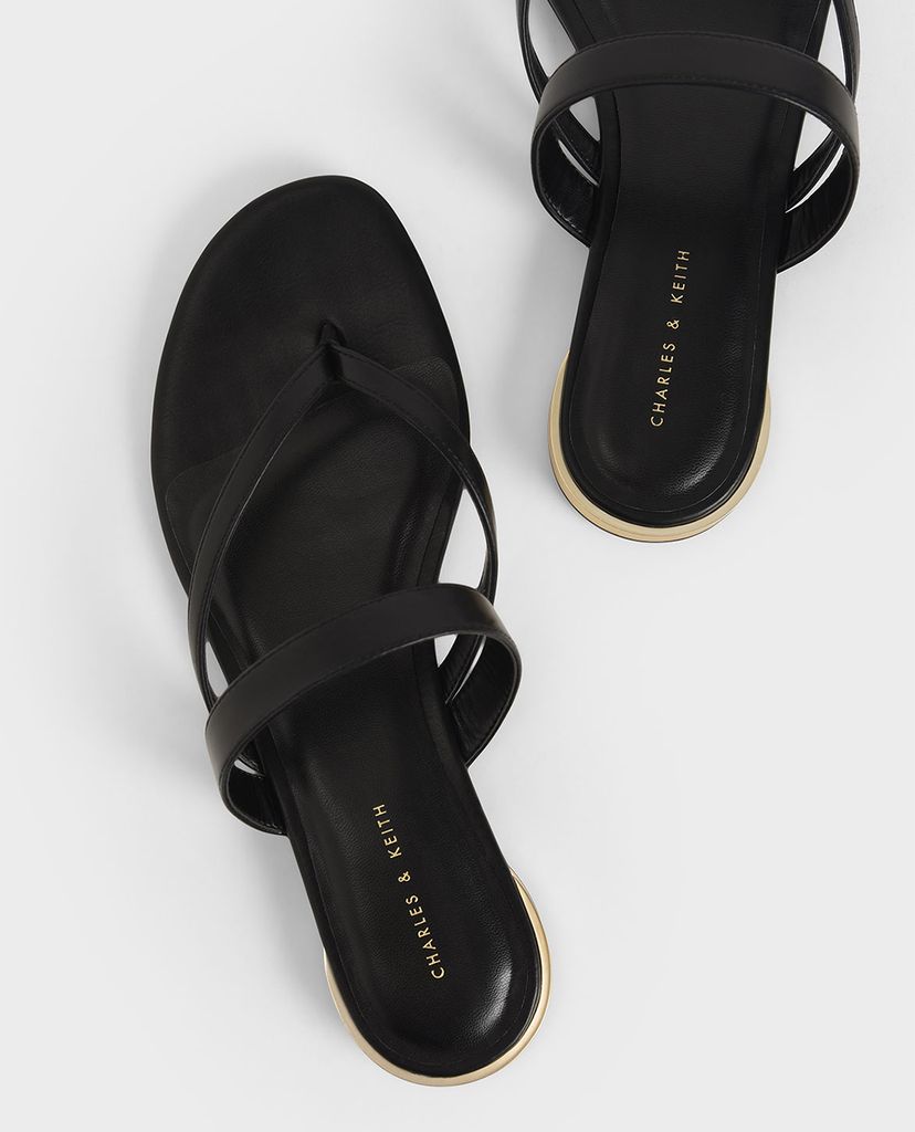 CHARLES & KEITH - Giày sandal nữ xỏ ngón phối quai ngang Open Toe Thong