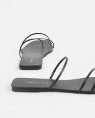 CHARLES & KEITH - Giày sandals quai ngang Strappy Thong
