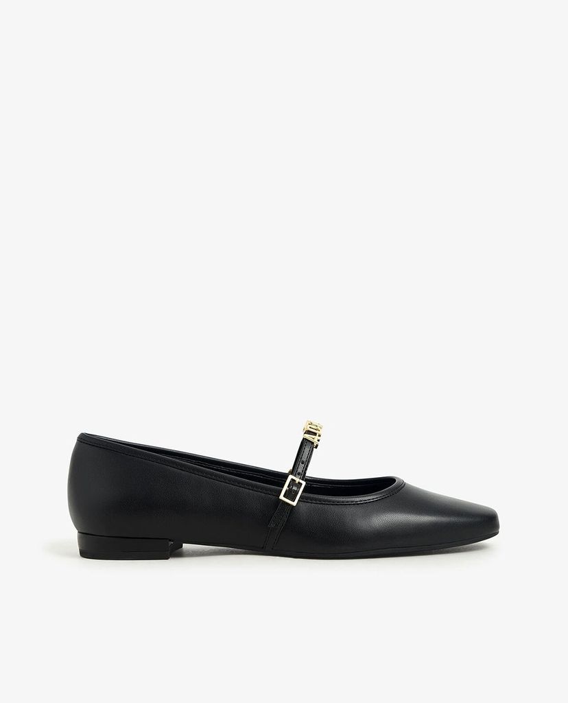 CHARLES & KEITH - Giày đế bệt nữ mũi nhọn Adore Mary Jane
