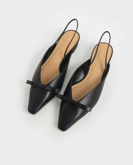 CHARLES & KEITH - Giày đế bệt mũi nhọn Patent Bow