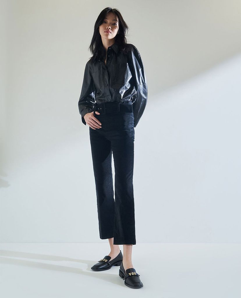 CHARLES & KEITH - Giày đế bệt nữ mũi vuông Love You Loafer