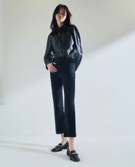 CHARLES & KEITH - Giày đế bệt nữ mũi vuông Love You Loafer