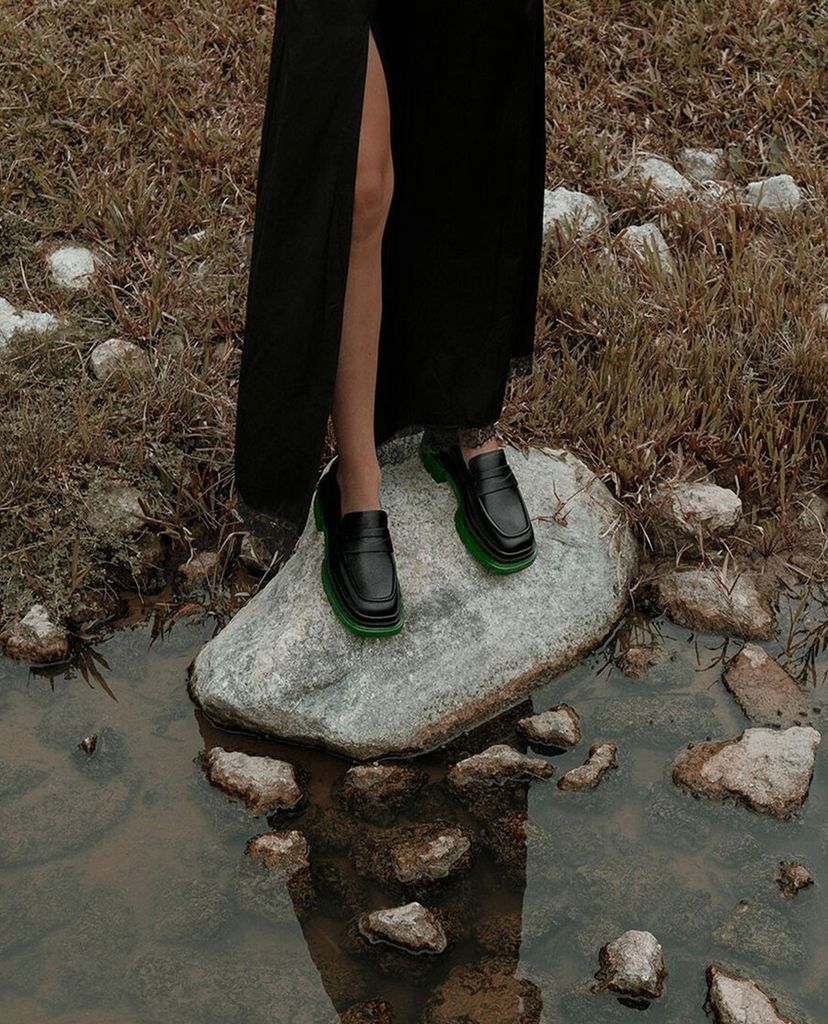 CHARLES & KEITH - Giày đế bệt nữ Chunky Sole Penny Loafers