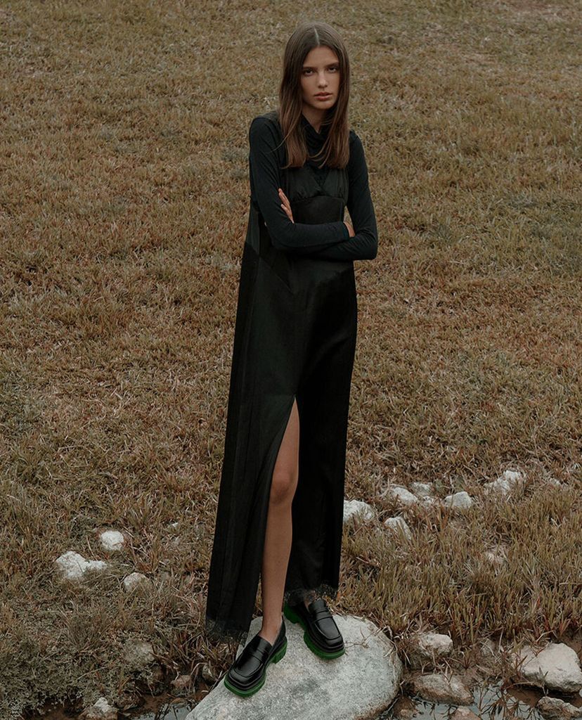 CHARLES & KEITH - Giày đế bệt nữ Chunky Sole Penny Loafers