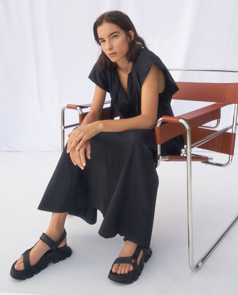 CHARLES & KEITH - Giày sandals nữ Dash Chunky