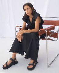 CHARLES & KEITH - Giày sandals nữ Dash Chunky