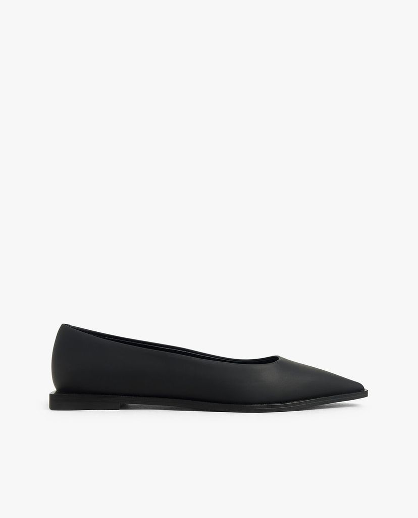 CHARLES & KEITH - Giày đế bệt mũi nhọn Pointed Toe Ballerina
