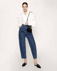 CHARLES & KEITH - Giày đế bệt mũi nhọn Embroidered Pointed