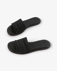 CHARLES & KEITH - Dép nữ quai ngang thời trang