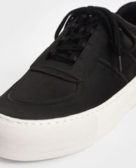 CHARLES & KEITH - Giày thể thao nữ Satin Platform