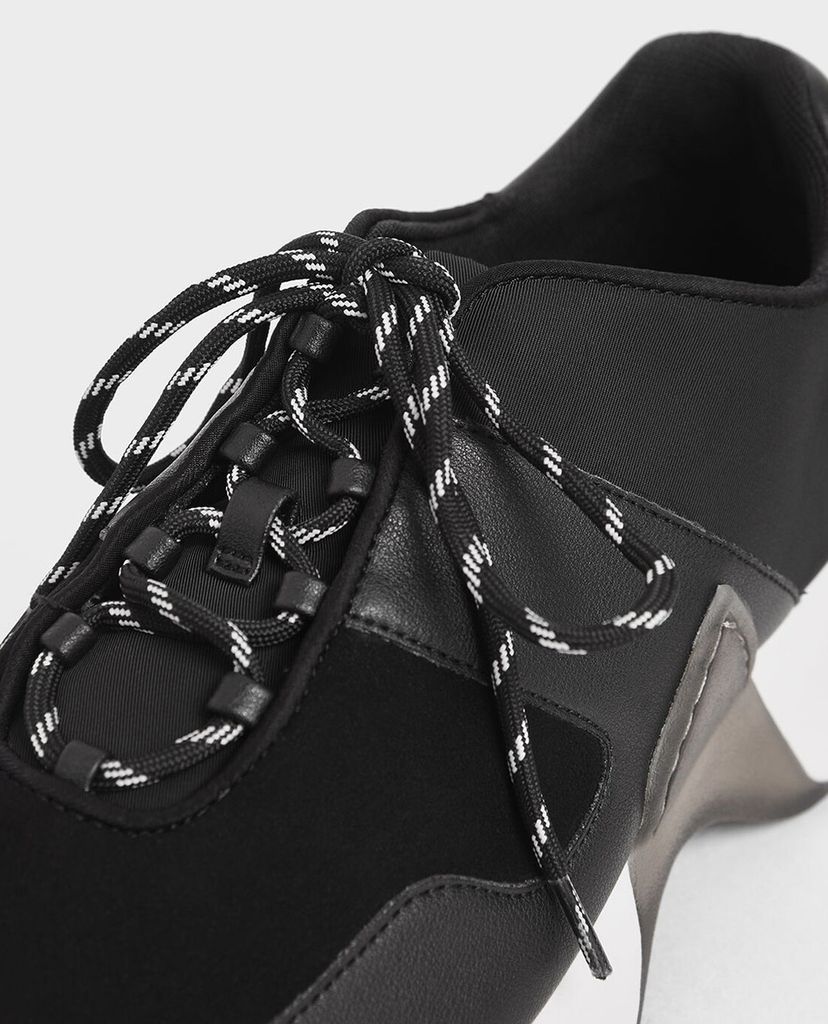 CHARLES & KEITH - Giày thể thao nữ cột dây Textured Lace Up