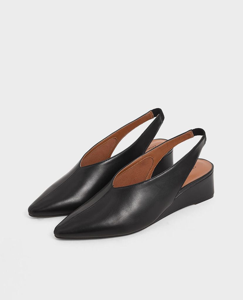 CHARLES & KEITH - Giày đế xuồng mũi nhọn V Cut Slingback