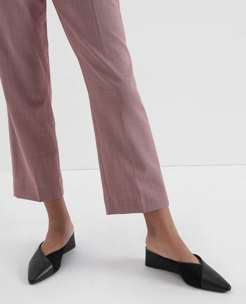 CHARLES & KEITH - Giày đế xuồng mũi nhọn Textured Pointed Toe Wedge