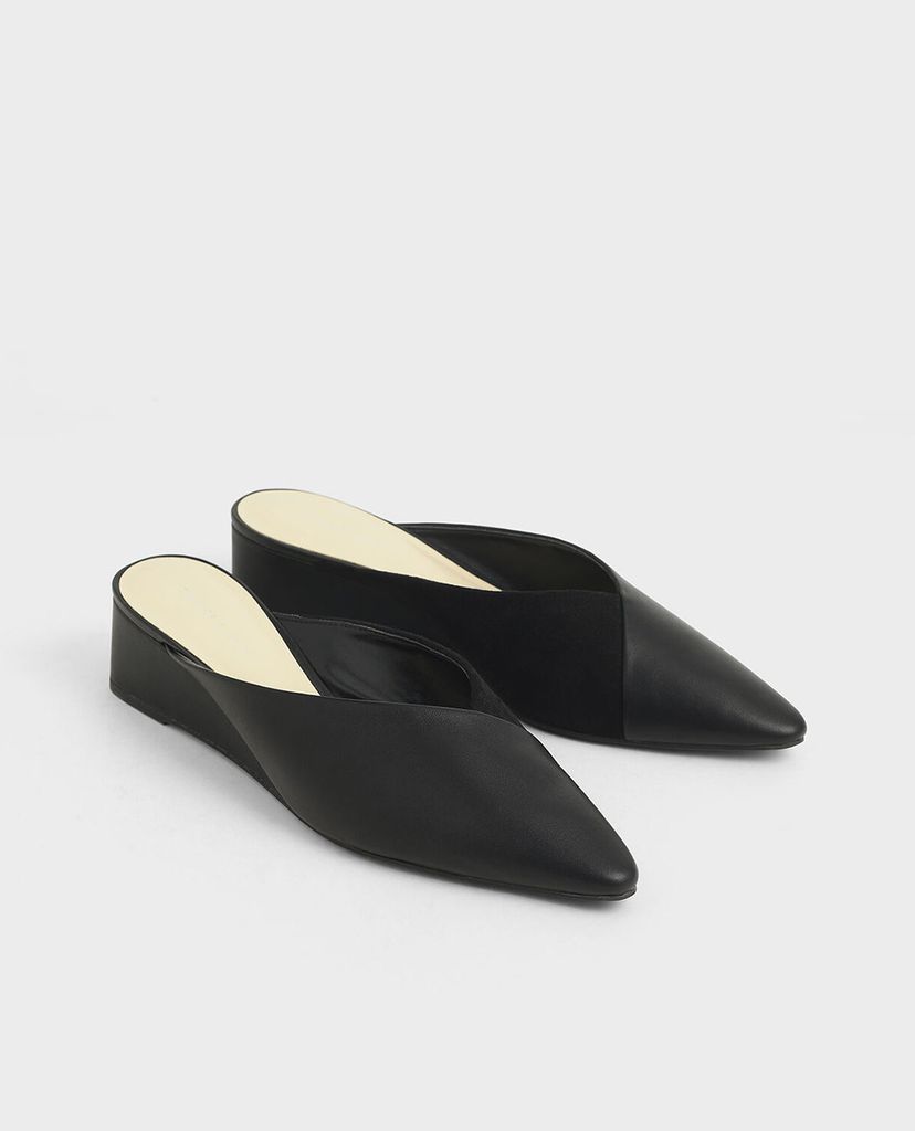 CHARLES & KEITH - Giày đế xuồng mũi nhọn Textured Pointed Toe Wedge