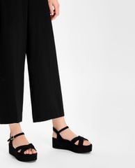CHARLES & KEITH - Giày đế xuồng hở mũi Crossband Flatforms