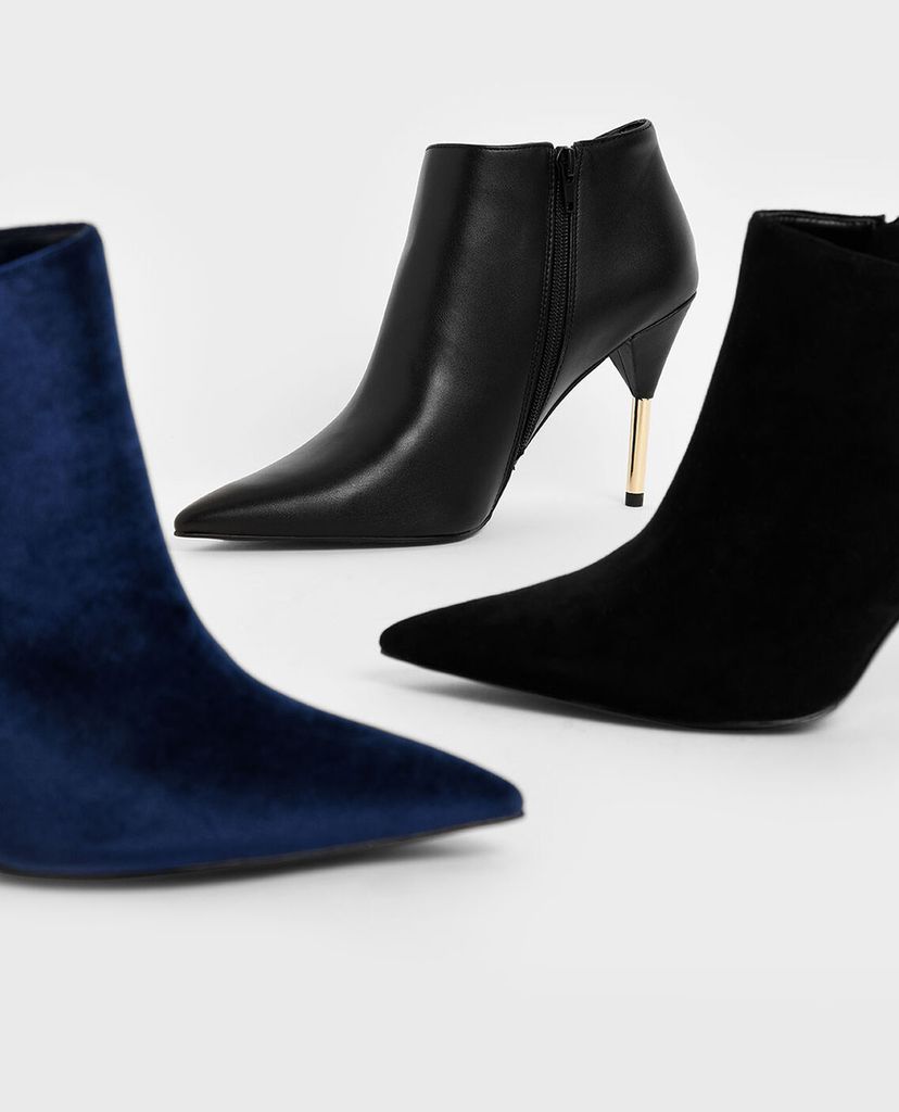CHARLES & KEITH - Giày boots nữ mũi nhọn Velvet Metallic Stiletto Heel