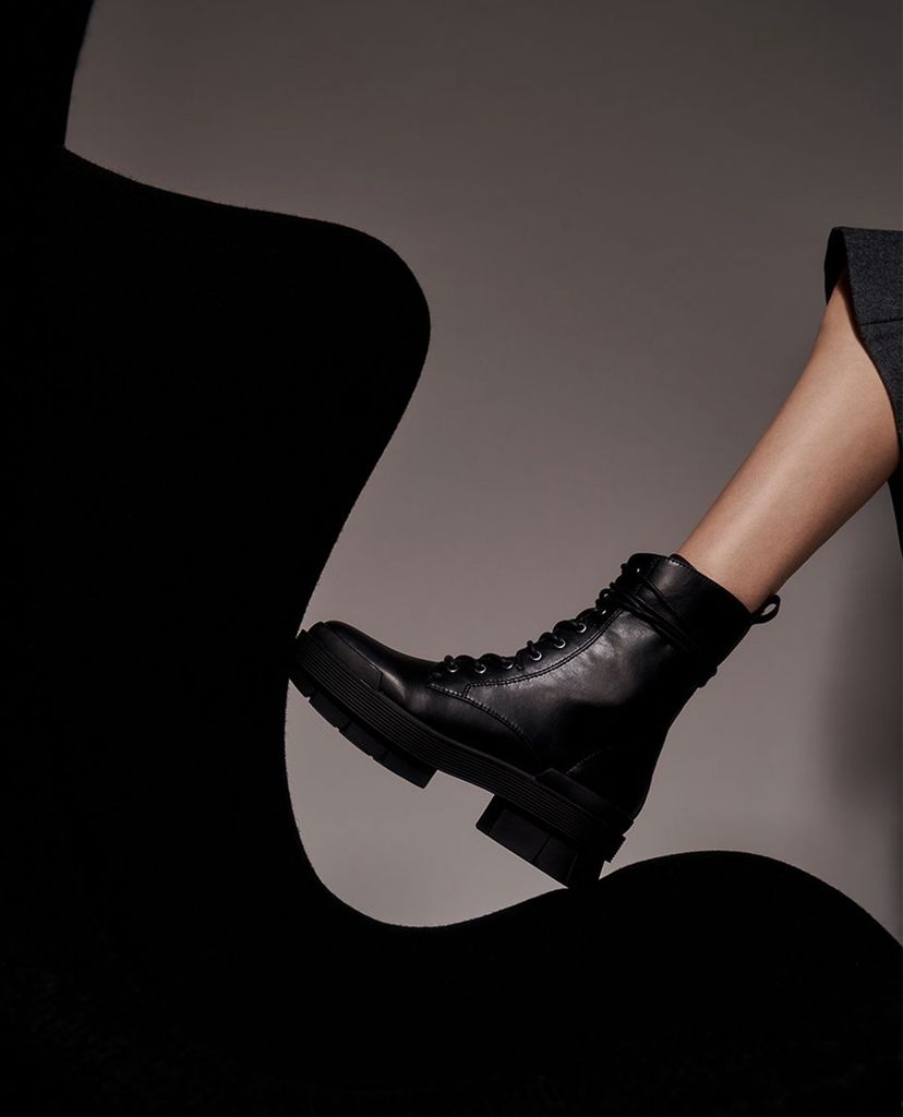 CHARLES & KEITH - Giày boots nữ thắt dây Combat Boots