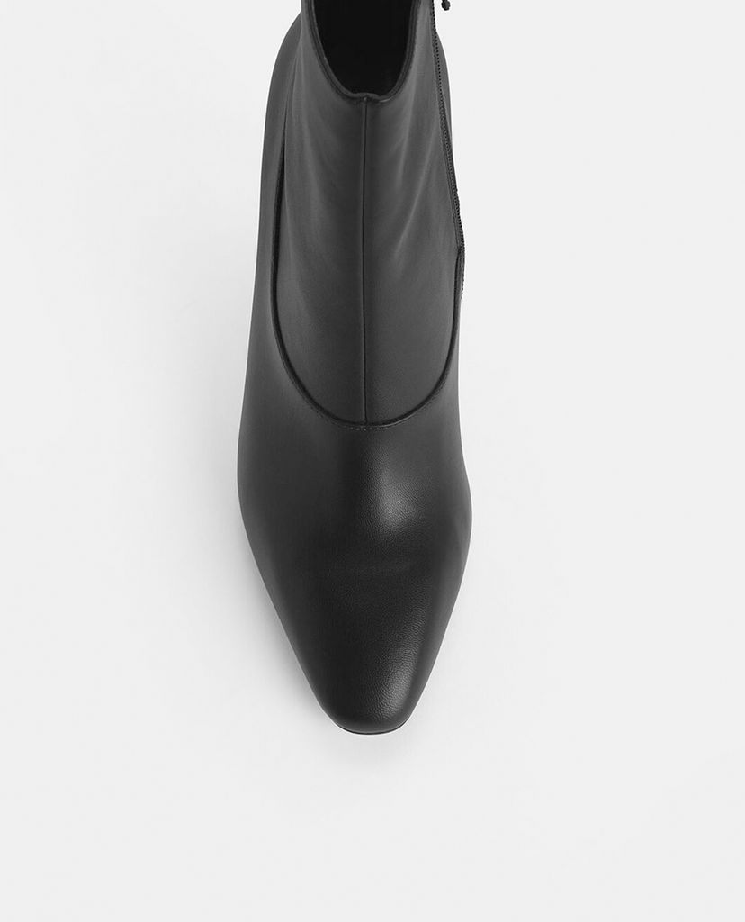 CHARLES & KEITH - Giày boots nữ mũi nhọn Croc Effect Sculptural