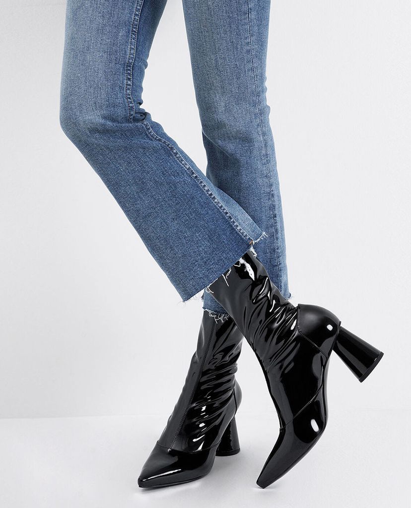 CHARLES & KEITH - Giày boots nữ mũi nhọn Patent Cylindrical