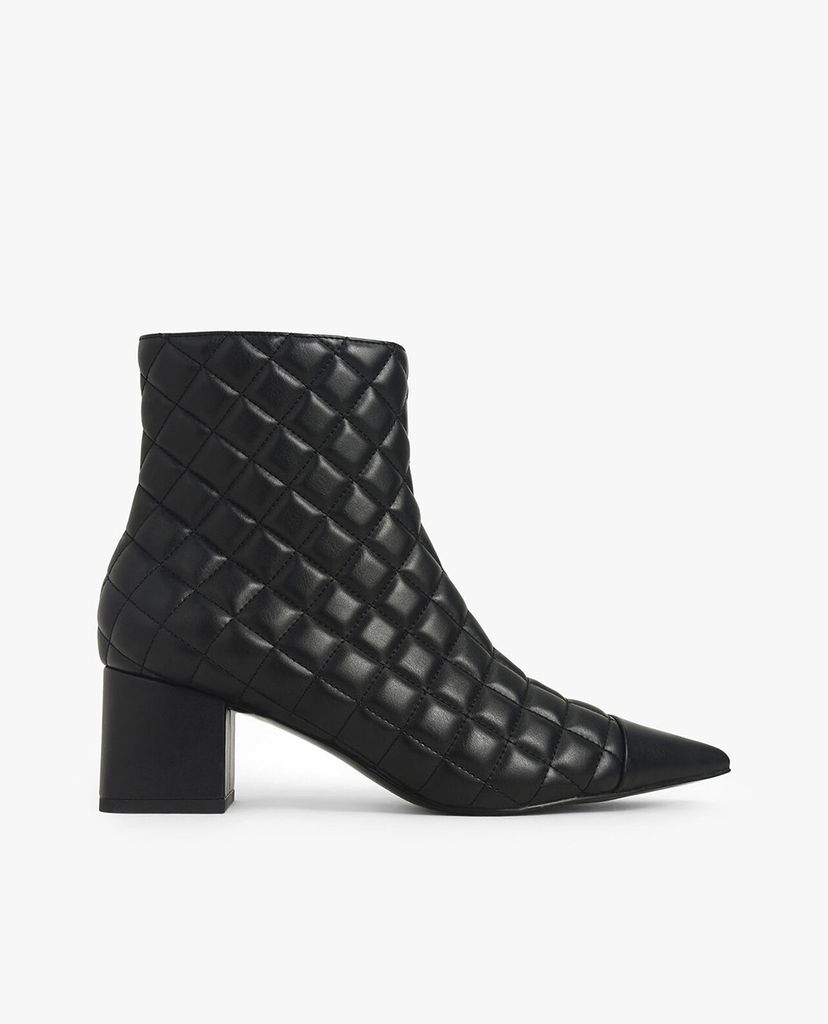 CHARLES & KEITH - Giày boots nữ mũi nhọn Quilted Ankle