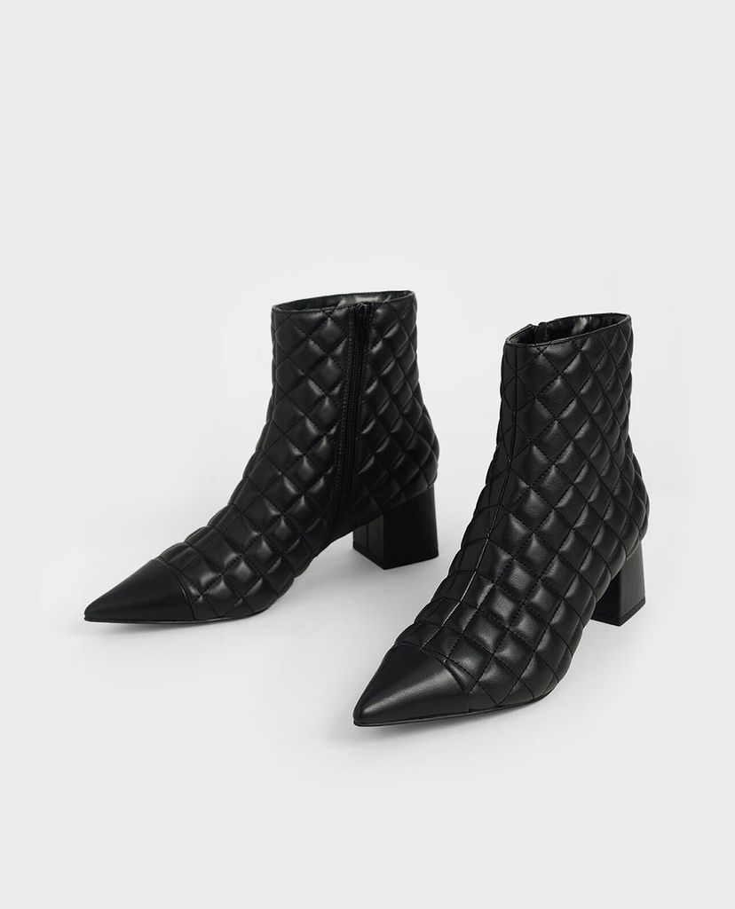 CHARLES & KEITH - Giày boots nữ mũi nhọn Quilted Ankle