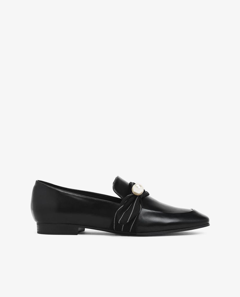 CHARLES & KEITH - Giày đế bệt đính nơ Embellished Pinstripe Ruched
