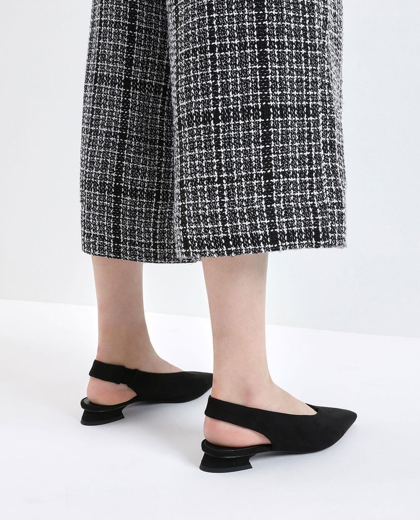 CHARLES & KEITH - Giày cao gót mũi nhọn đế vuông Textured Mini Square