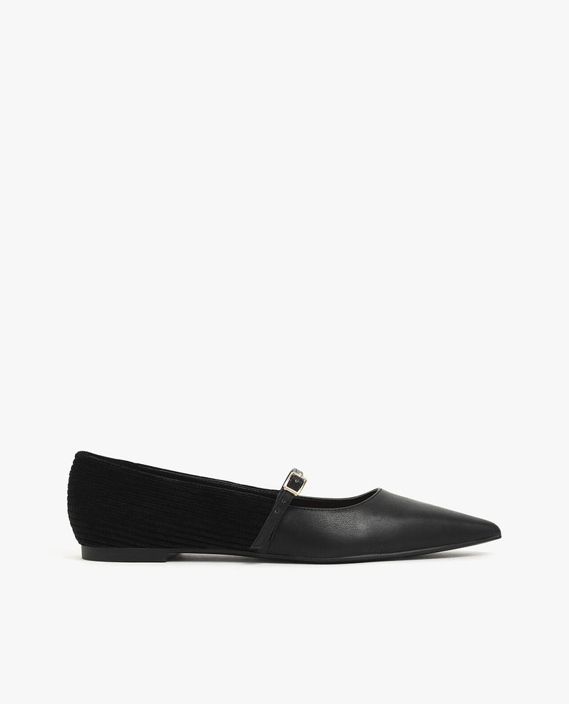 CHARLES & KEITH - Giày đế bệt nữ mũi nhọn Corduroy Mary Jane Flats