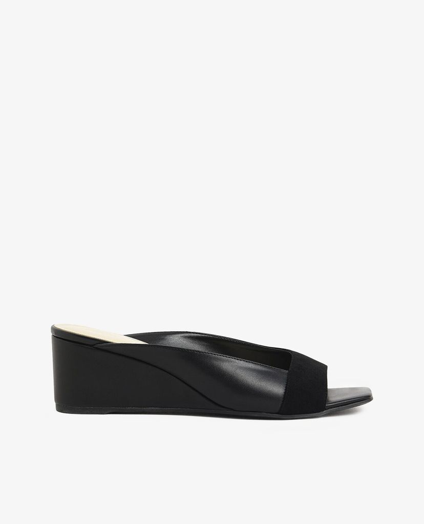 CHARLES & KEITH - Giày đế xuồng Asymmetrical Open Toe Wedges