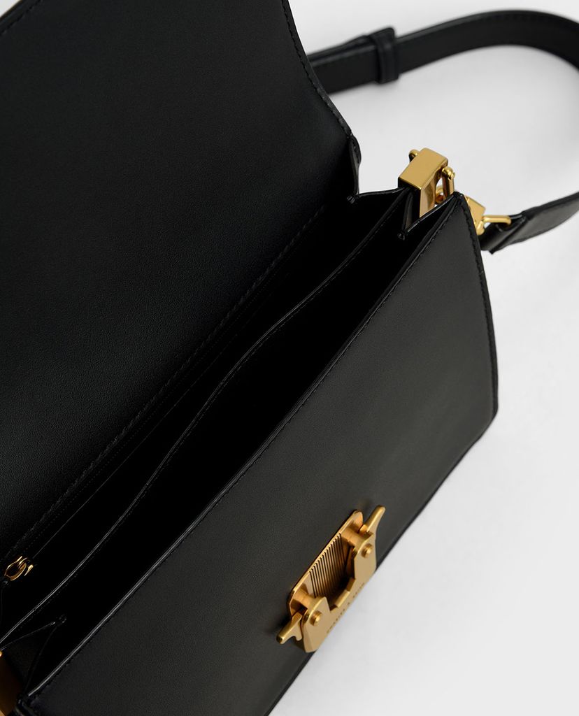 CHARLES & KEITH - Túi đeo vai phom chữ nhật Metallic Push Lock