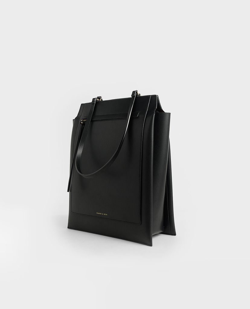 CHARLES & KEITH - Túi đeo vai nữ chữ nhật Cream Large Trapeze