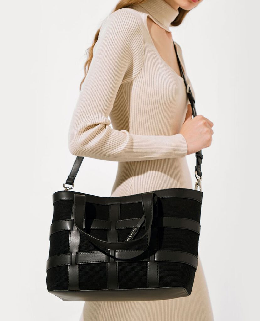 CHARLES & KEITH - Túi đeo vai nữ chữ nhật Large Caged See Through