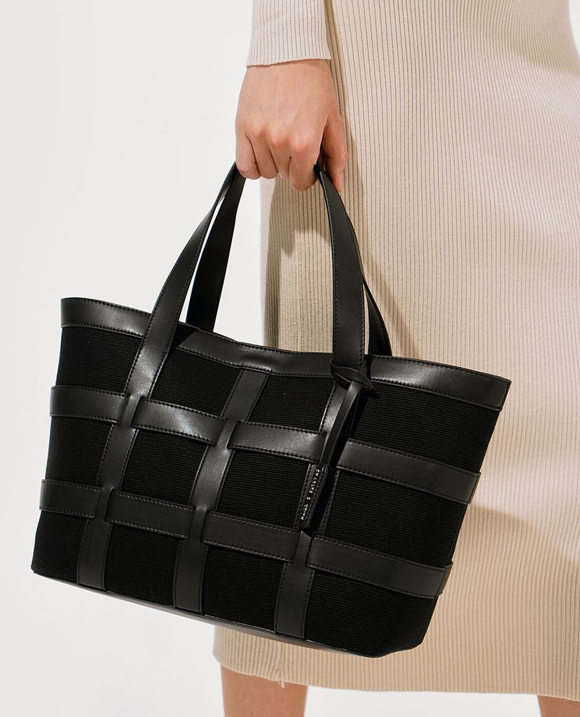 CHARLES & KEITH - Túi đeo vai nữ chữ nhật Large Caged See Through