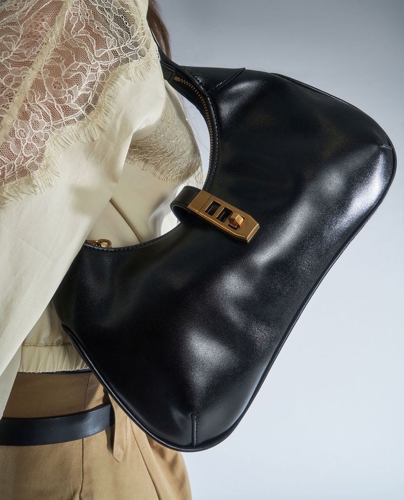 CHARLES & KEITH - Túi đeo vai nữ hình thang Metallic Accent Hobo
