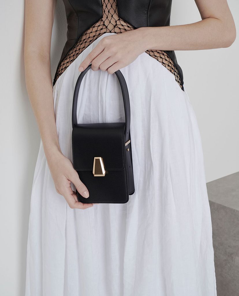 CHARLES & KEITH - Túi đeo chéo nữ chữ nhật Elongated Front Flap