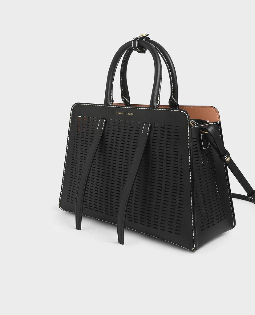 CHARLES & KEITH - Túi xách tay hình thang Large Laser Cut